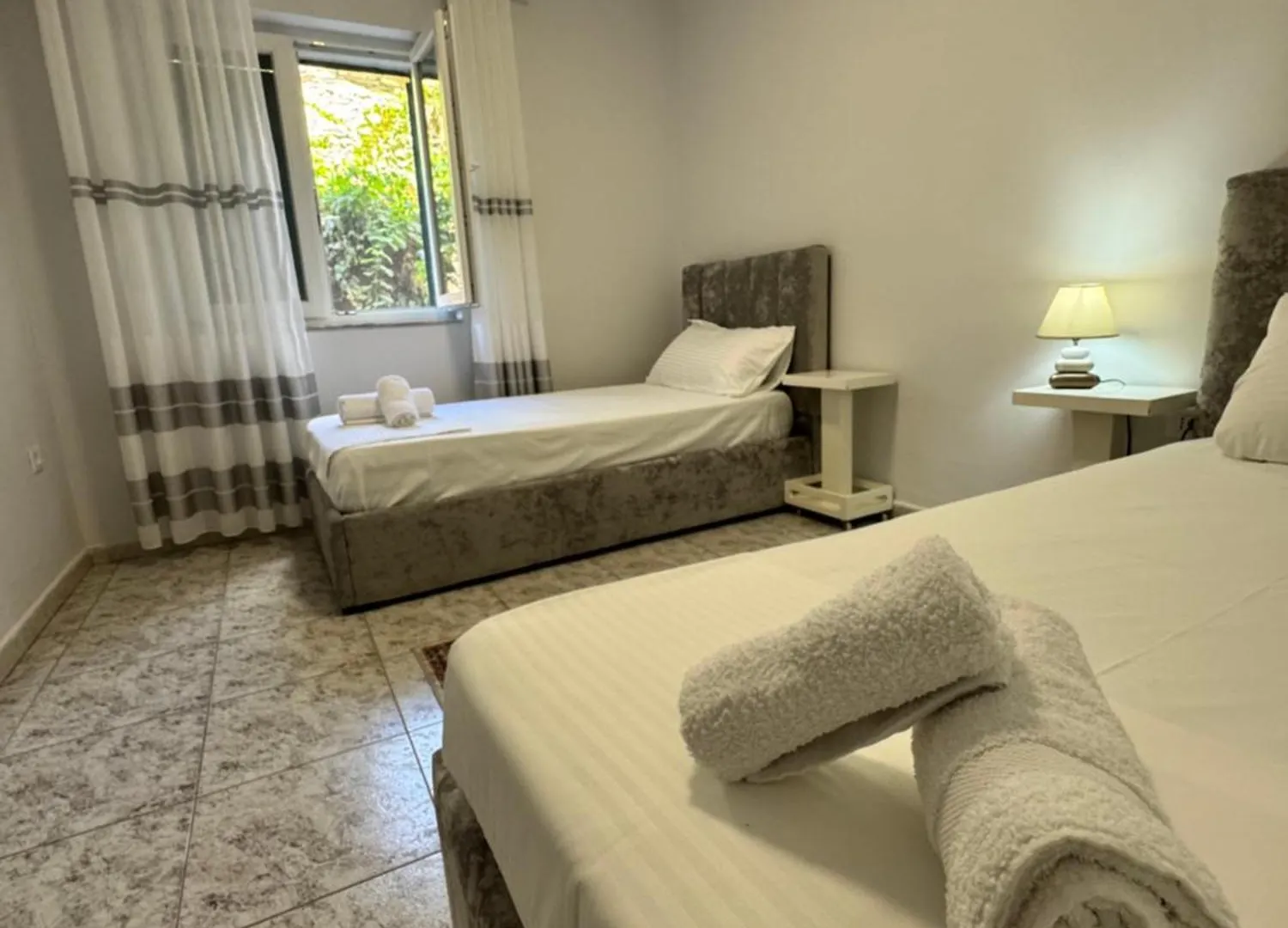 Emiri Center Apartment Tirana Albánie